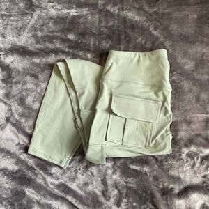 HALARA Mint Cargo Leggings